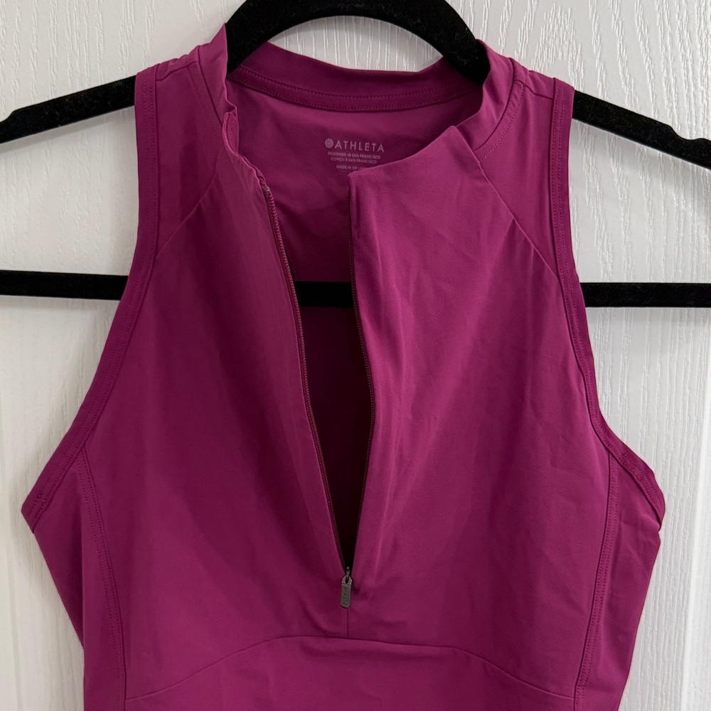 Athleta Cropped Sleeveless Zip Top Purple Women’s XS Athletic Tank - Picture 4 of 6
